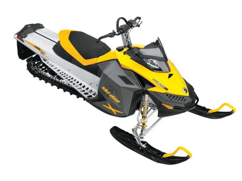 Ski Doo Summit x163 800r e Tec