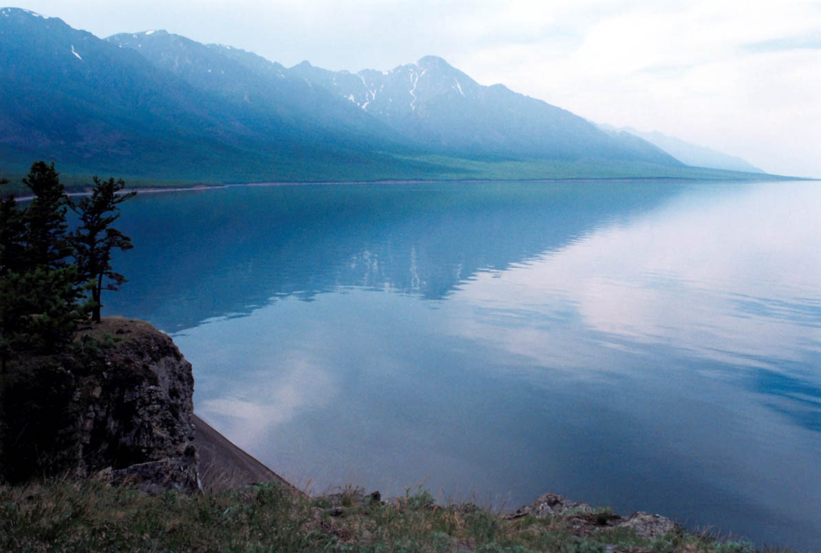 Visit lake baikal the. Легенды озера Байкал. Мягкая карга Байкал. Легенды озера Байкал картинки. Самые крупные озера Китая.